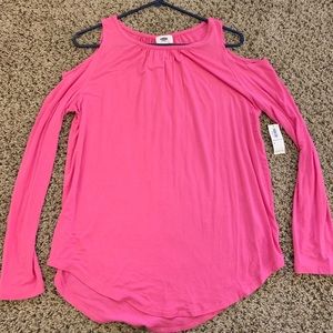 Cold open shoulder blouse.